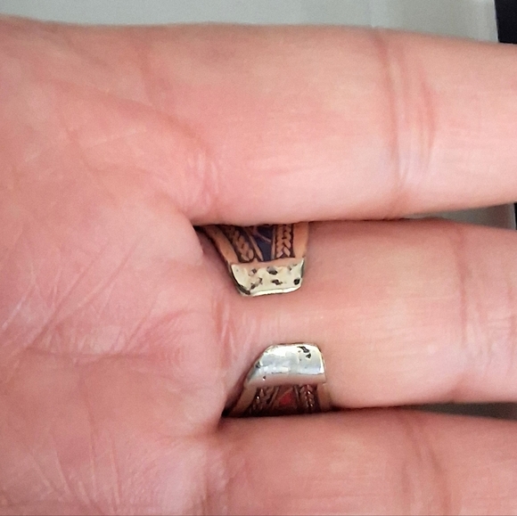 TURQUOISE INLAY RING ADUSTABLE 9-11 - Picture 3 of 7